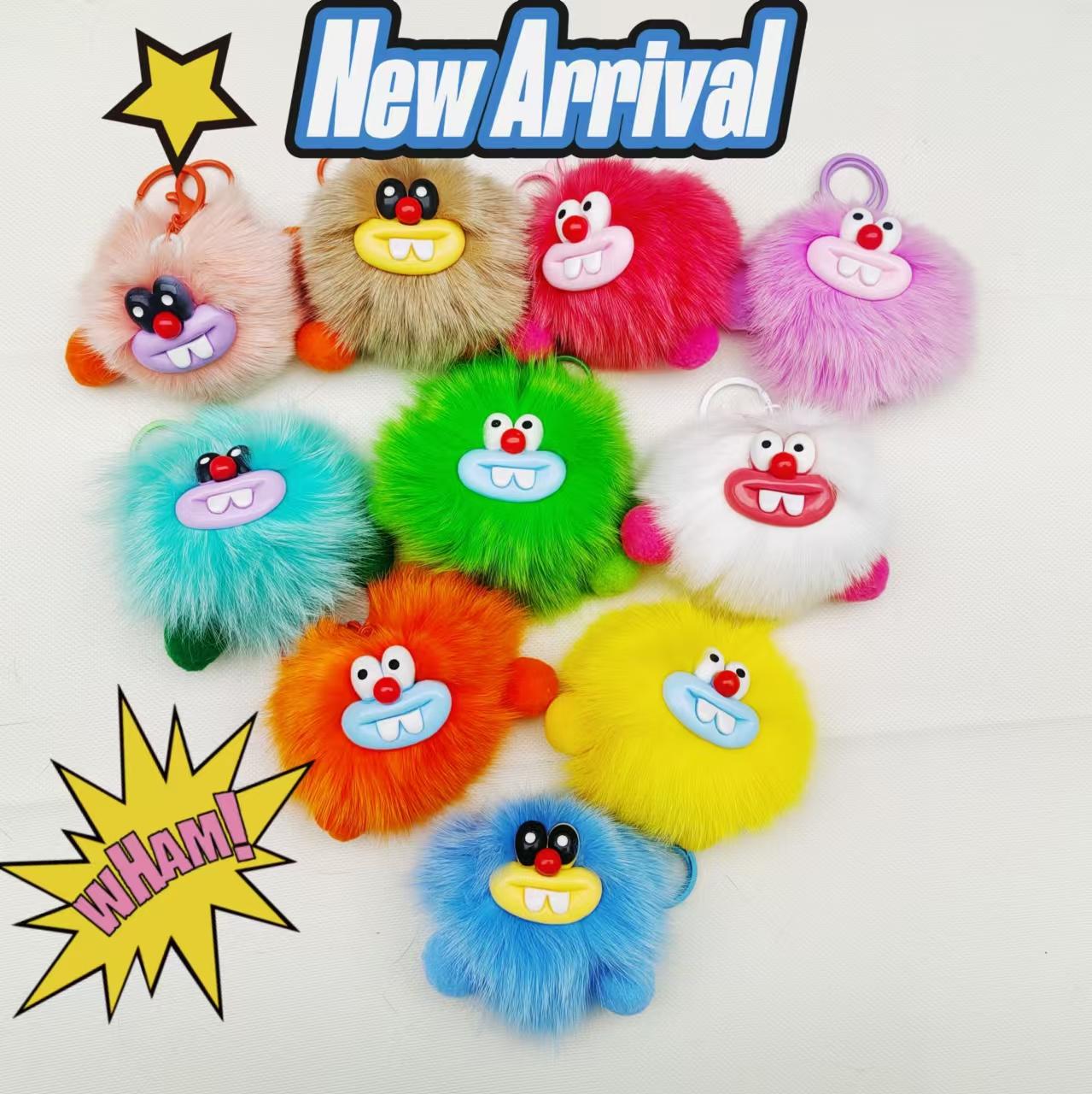 Fluffy Clown,Cuddly Clutch Keychain,Sausage Lips Wacky Rabbit Teeth Bag Charm Keychain---z